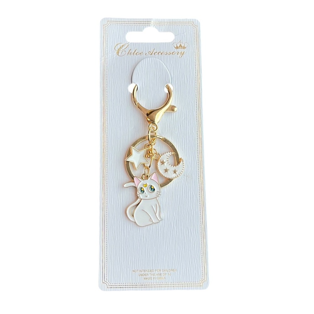 Chloe Accessory Women's Gold White Enamel Cat Moon Star Charm Keychain Key